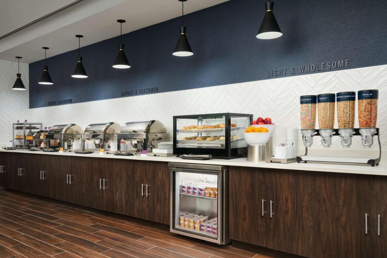 Hampton Inn Towson Downtown Dış mekan fotoğraf